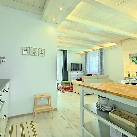 Charming Villa With Swimming Pool In Visnjan