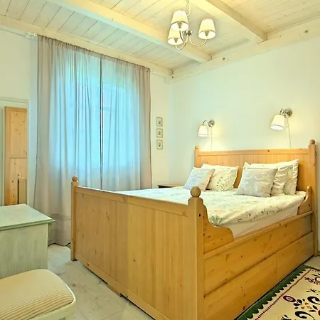 Charming Villa With Swimming Pool In Visnjan Villa Visnjan